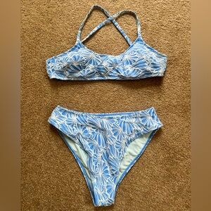 Cupshe Cheeky Bikini size Medium